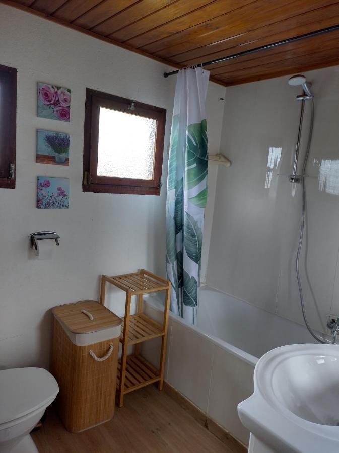 Chalet Bij Bart & Inge-la Boverie-chalet Nr 79 Rendeux